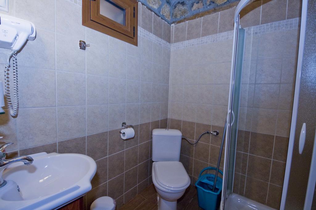 Traditional Guesthouse Siantsis Agios Athanasios  Buitenkant foto