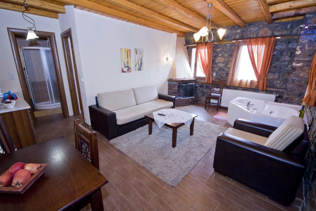 Traditional Guesthouse Siantsis Agios Athanasios  Buitenkant foto